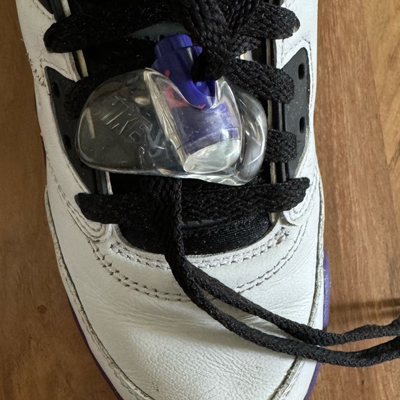 Jordan Shoes - Picture 7 of 14